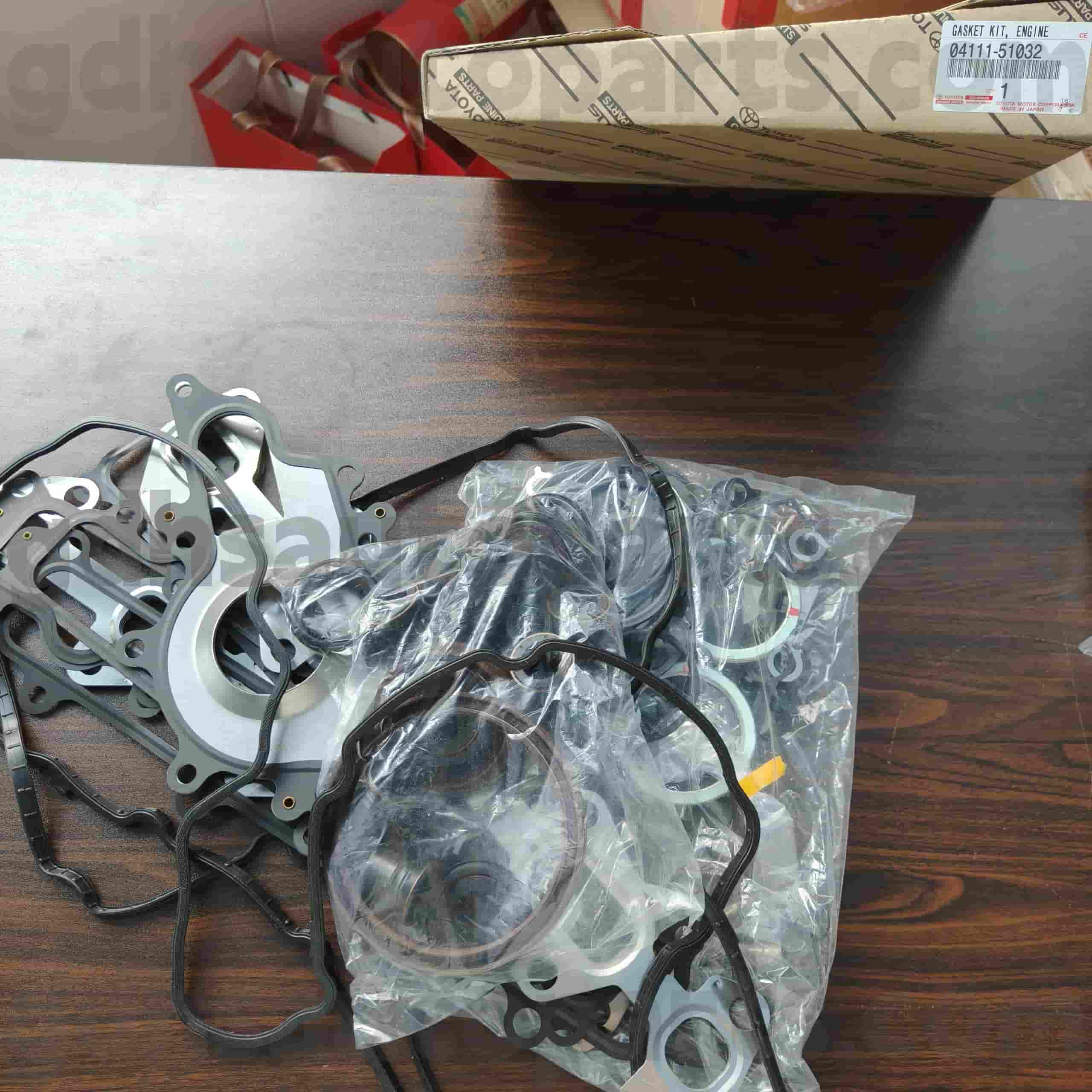 04111-51032 Toyota Genine Parts Parts Revizuire Kit pentru Land Cruiser
