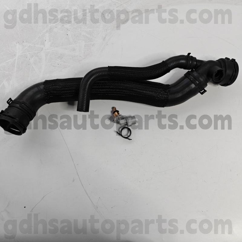 320257 furtun radiator Nissens pentru Range Rover Sport OE nr. LR166362