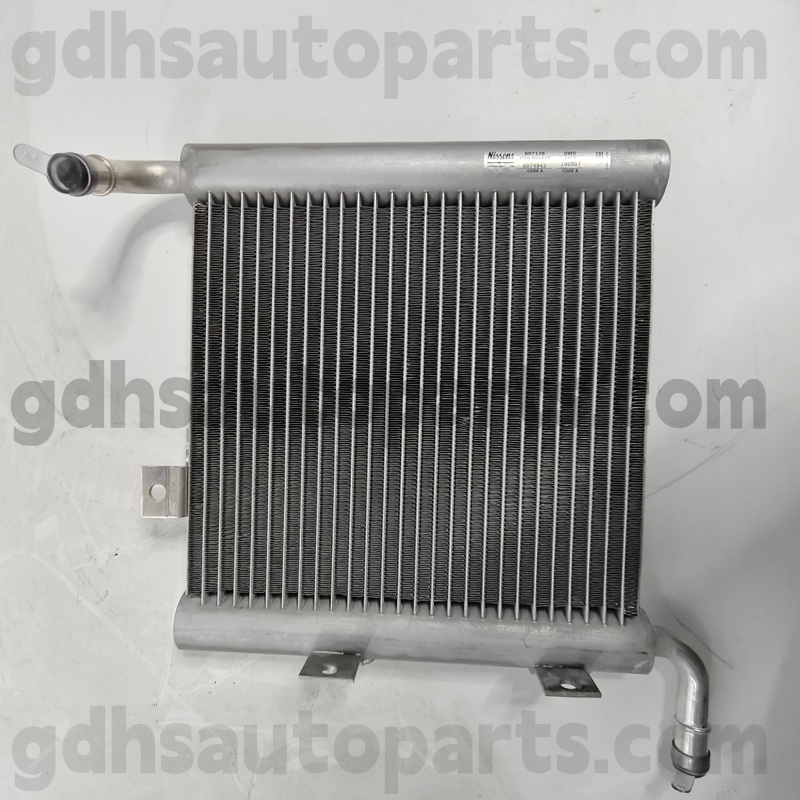 607176 Ansamblu radiator Nissens pentru Range Rover Velar OE nr. LR140296